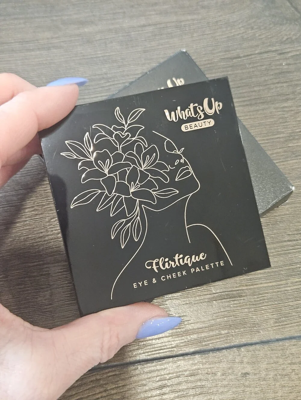 NEW Flirtique Eyeshadow & Cheek Palette — Pink Mauve Mix + 2 Brushes